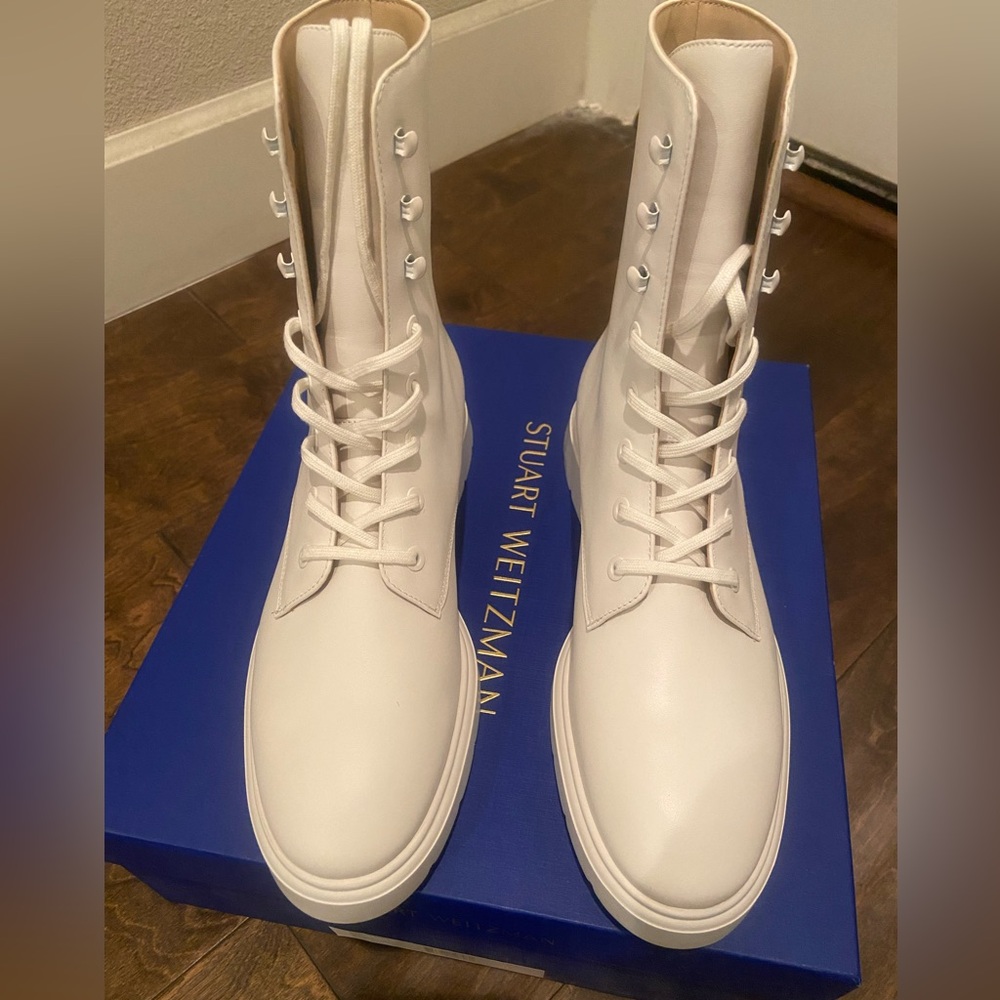 Stuart Weitzman Mckenzee Lace-Up Boots White NIB